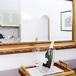 Appartamento Tritone 91 Roma