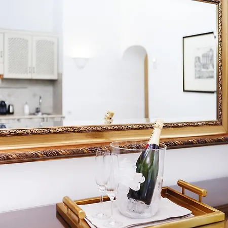 Apartment Tritone 91 Rom
